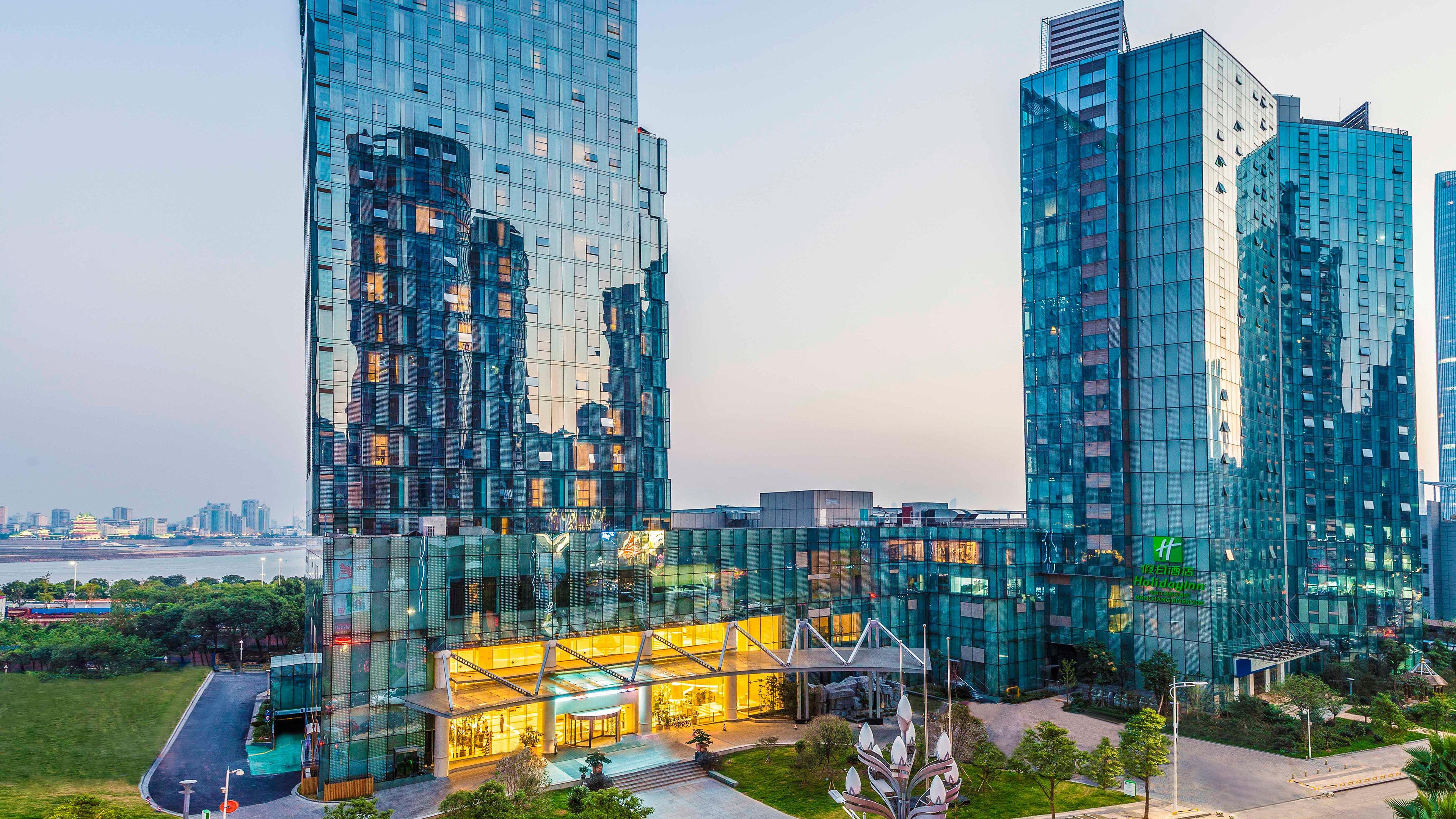 Holiday Inn Nanchang Riverside By Ihg Extérieur photo