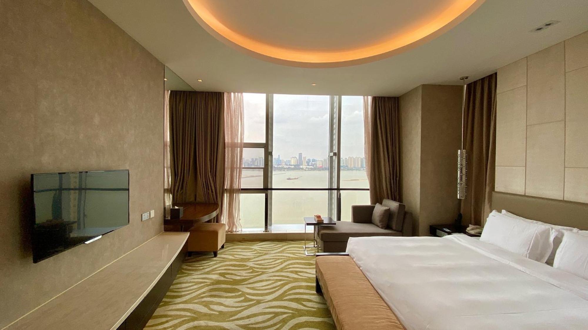 Holiday Inn Nanchang Riverside By Ihg Extérieur photo